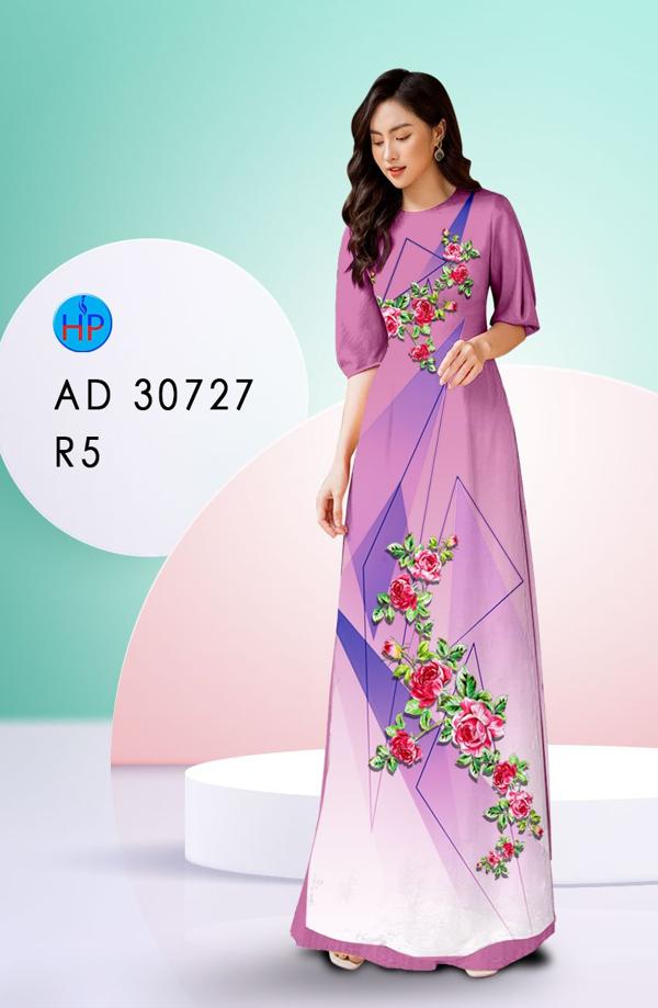 vai ao dai vua ra mat (17)